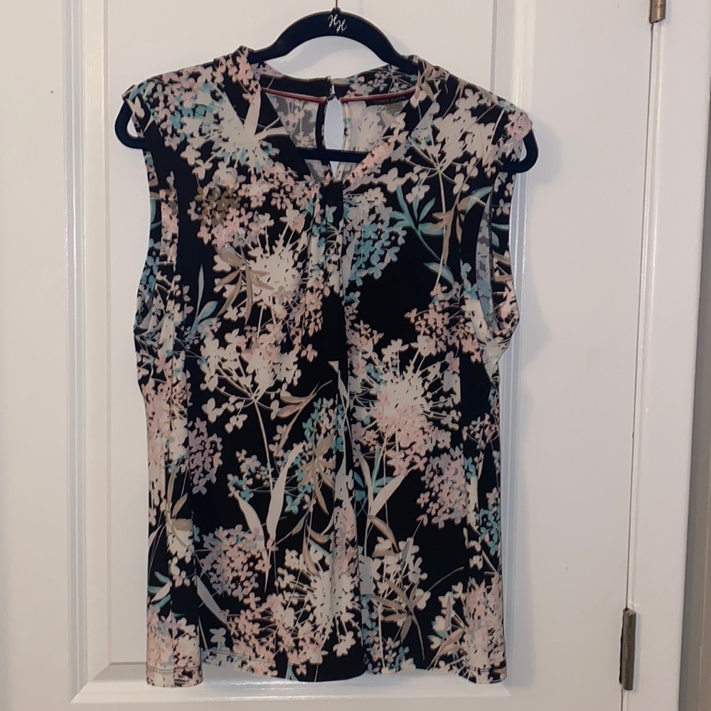 Tommy Hilfiger sleeveless blouse size XL